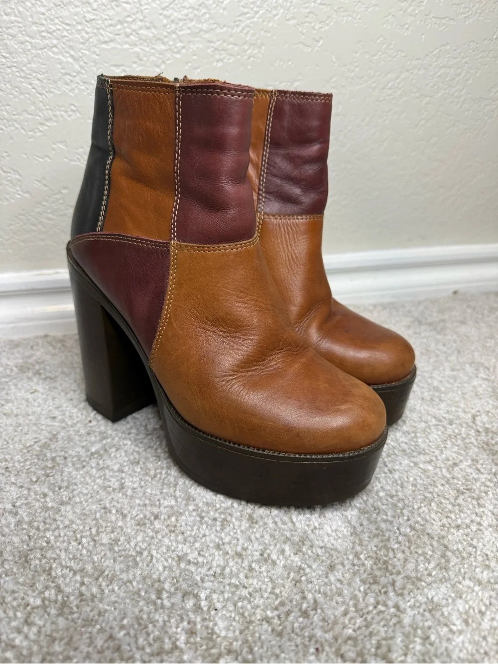 Vintage Y2K Steve Madden Patchwork Leather Platform Ankle Boots